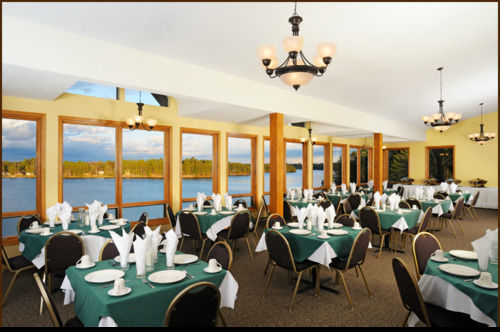 The Pointe Hotel And Suites Minocqua Extérieur photo